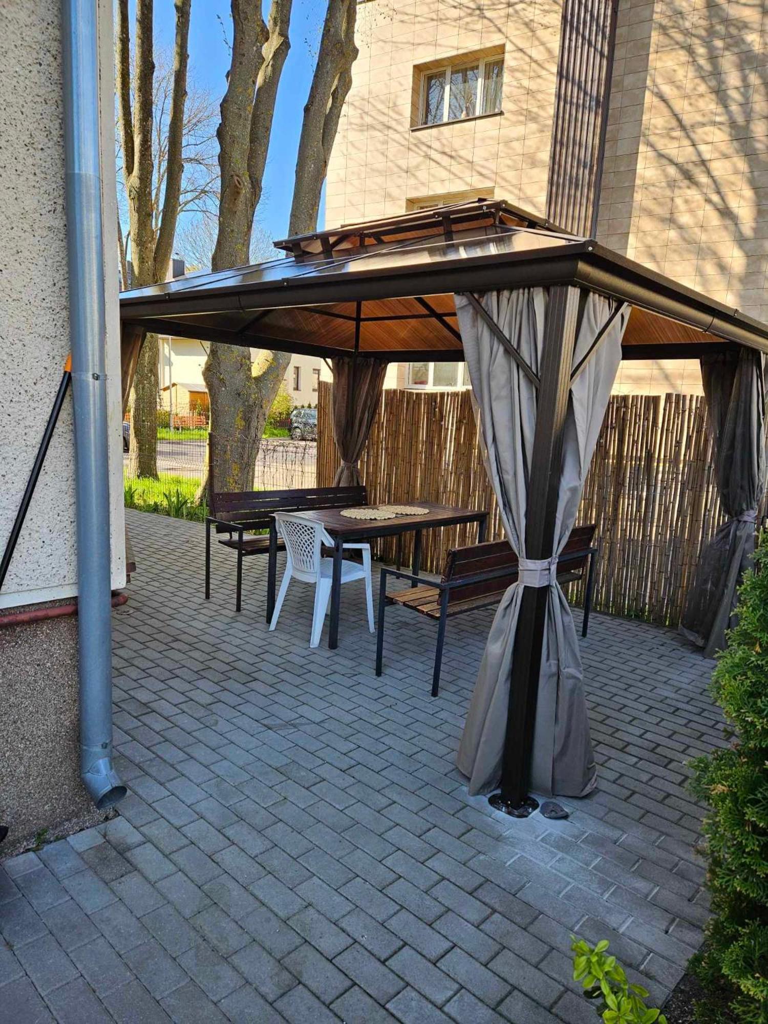 Medziotoju Apartment In Old City Palanga Exterior photo